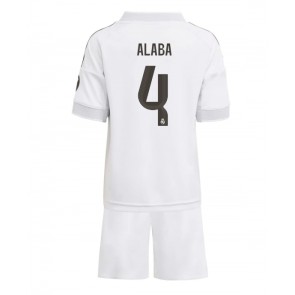 Real Madrid David Alaba #4 Primera Equipación Niños 2025-26 Manga Corta (+ Pantalones cortos)